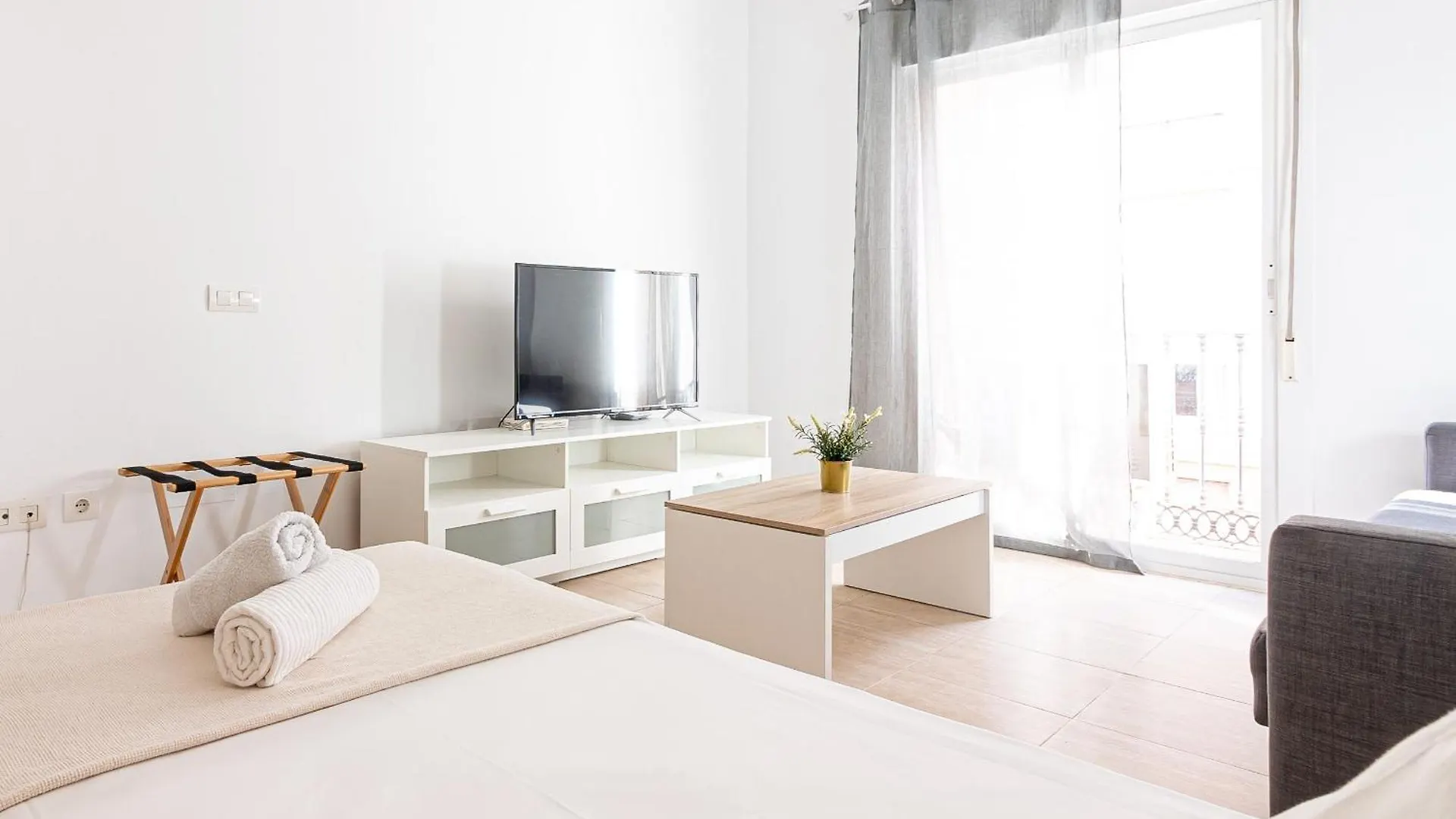 Malaga Center Flat. Carmen City Center Roof-Terrace Boutique 0*,  Spain