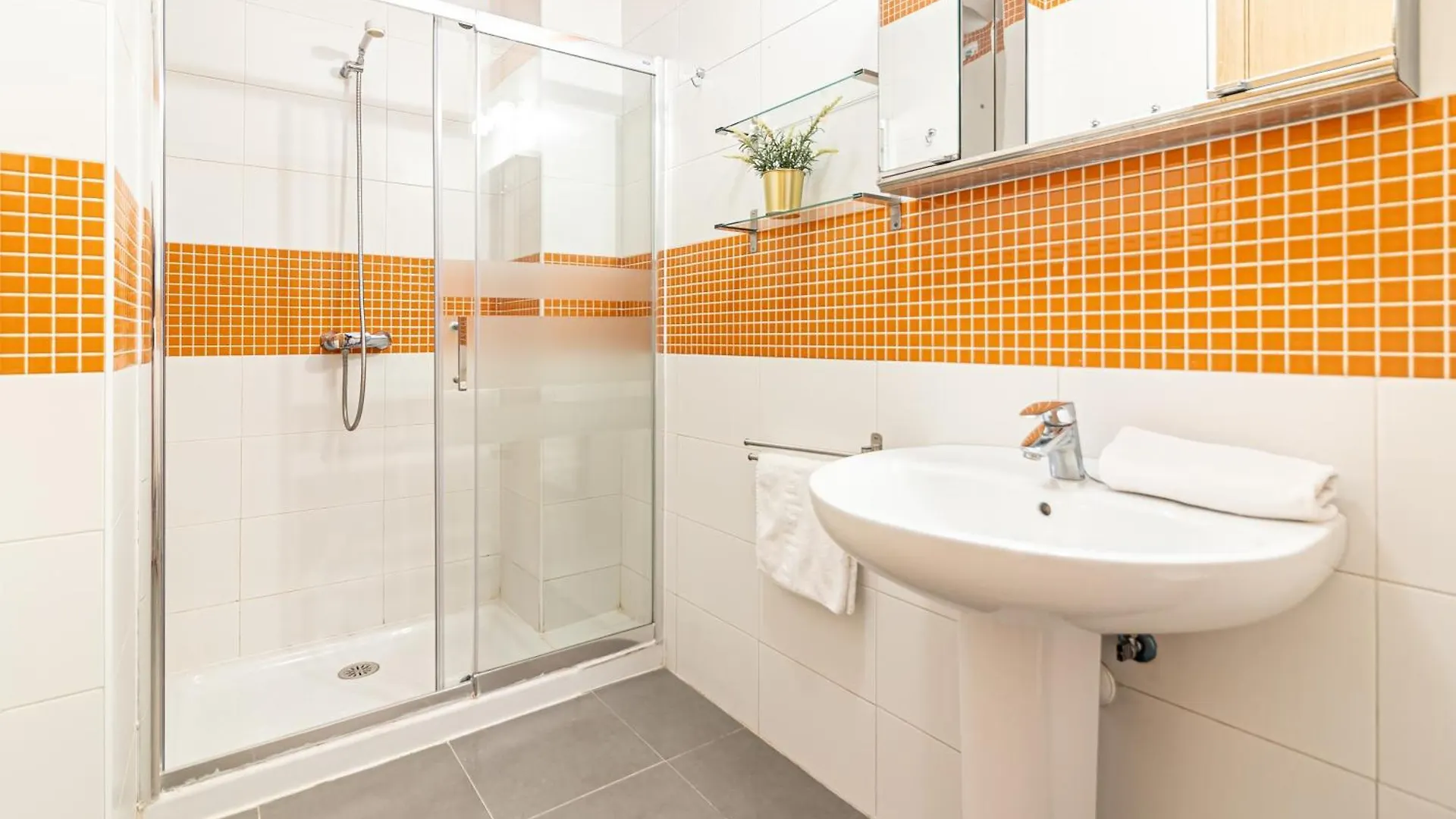 Apartment Malaga Center Flat. Carmen City Center Roof-Terrace Boutique